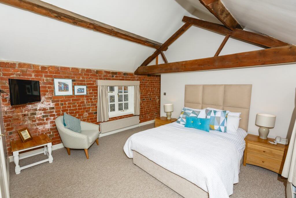 Donnington Park Farmhouse Hotel